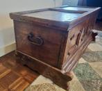 18e-eeuwse Duitse eiken dekenkist en goede staat., Ophalen