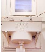 Gietijzeren stortbak toilet MAAS 1921, Ophalen, Gebruikt, Toilet