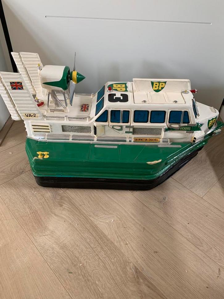 RADIOGRAFISCHE HOVERCRAFT VICKERS VA2-001, Hobby en Vrije tijd, Modelbouw | Radiografisch | Overige, Gebruikt, Ophalen