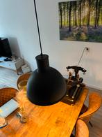 Moderne zwarte hanglamp, Huis en Inrichting, Ophalen, Zo goed als nieuw, Metaal, Minder dan 50 cm