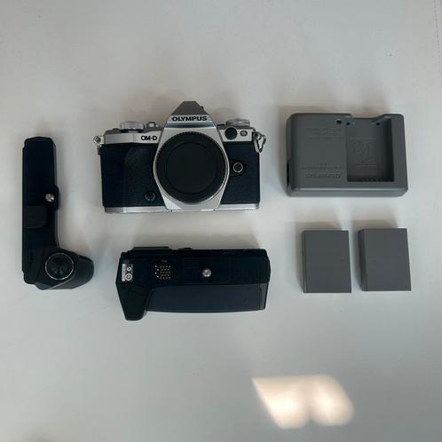 Olympus OM-D E-M5 Mark II, compacte RETRO systeemcamera, MFT, Audio, Tv en Foto, Fotocamera's Digitaal, Zo goed als nieuw, Compact