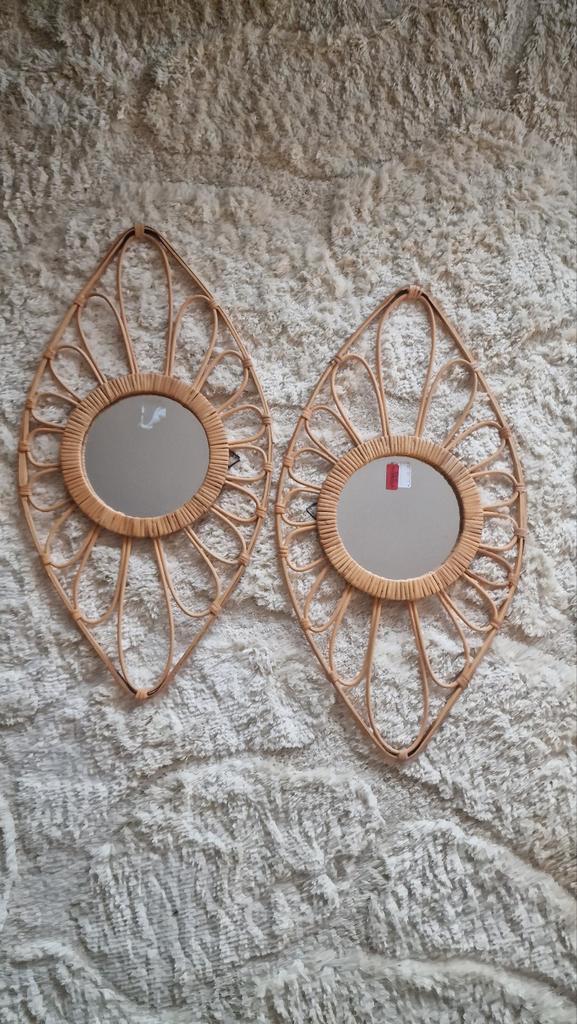 Twee Rotan Wandspiegels - Nieuw!, Huis en Inrichting, Woonaccessoires | Spiegels, Nieuw, Minder dan 50 cm, Minder dan 100 cm, Ovaal