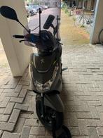 Well Condition Scooty for Sale, Fietsen en Brommers, Ophalen, Zo goed als nieuw, Benzine, Overige modellen