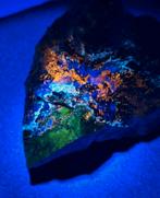 ZELDZAME "MULTI-COLOR", ZWEDEN (=UV), Ophalen of Verzenden, Mineraal