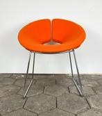 Oranje Artifort Little Apollo stoel van Patrick Norguet, Huis en Inrichting, Stoelen, Design, Ophalen of Verzenden, Metaal, Zo goed als nieuw