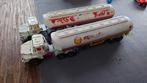 2x Majorette Scania trekker met Shell & Esso tankwagen, Ophalen of Verzenden, Gebruikt, Bus of Vrachtwagen, Majorette