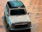 Mini Cooper 1300 Met openslaande voordeuren.1;30 Welly, Hobby en Vrije tijd, Modelauto's | 1:24, Ophalen of Verzenden, Zo goed als nieuw