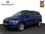 Skoda Karoq 1.0 TSI Business Edition Plus|Pano|LED|Trekhaak|, Voorwielaandrijving, Stof, Gebruikt, Blauw