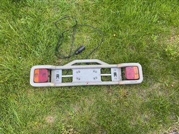 Lichtbalk Spinder fietsendrager - lichtset - verlichting beschikbaar voor biedingen