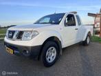 Nissan Navara 2.5 dCi XE King Cab 4 X4 36386 KM !, Auto's, Overige modellen, 4 cilinders, Wit, Origineel Nederlands