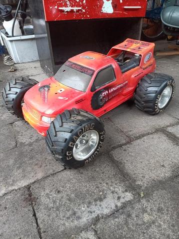 FG 4x4 monstertruck opknapper beschikbaar voor biedingen