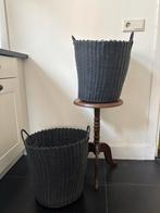 2x Kunststof Manden - Praktisch en Stijlvol!, Ophalen, Kunststof, Gebruikt, Mand