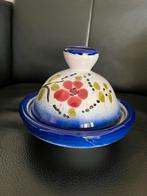 Handgemaakte Portugese aardewerk boterstolp met schotel, Overige typen, Nieuw, Ophalen of Verzenden, Overige stijlen