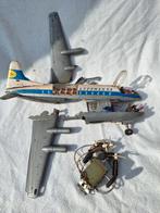 Blikken vliegtuig : Tomiyama Lufthansa Vickers Viscount, Antiek en Kunst, Antiek | Speelgoed, Ophalen of Verzenden