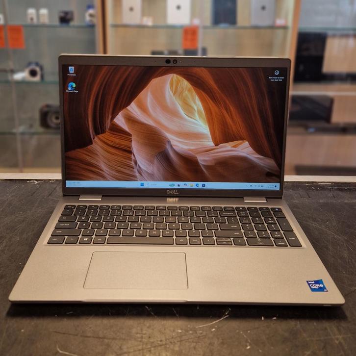 Dell Latitude 5520 Intel Core i7-1185G7 V Pro 16GB 512GB SSD, Computers en Software, Windows Laptops, Zo goed als nieuw