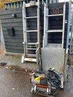 Lift ladderlift pannenlift 11 meter verhuislift, Doe-het-zelf en Verbouw, Steigers, Ophalen, Rolsteiger of Kamersteiger, Minder dan 2 meter