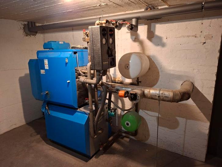 Buderus S115 oliegestookte verwarming + boiler, Doe-het-zelf en Verbouw, Verwarming en Radiatoren, Gebruikt, Cv-ketel of Combi-ketel