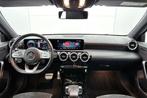 Mercedes-Benz A-klasse 250 Premium Plus AMG-Line (Navi, Park, Auto's, Parkeercamera, 15 km/l, 4 cilinders, Leder en Stof