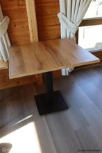 Online Veiling: Horeca eettafel, houten tafelblad met zwa..., Huis en Inrichting, Tafels | Eettafels, Gebruikt