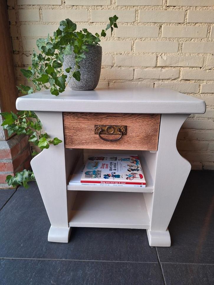 Brocante eiken kastje met lade - opgeknapt!, Huis en Inrichting, Tafels | Bijzettafels, Gebruikt, Rechthoekig, 45 tot 60 cm, Minder dan 55 cm