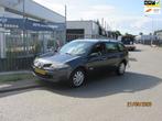 Renault Mégane Grand Tour 2.0-16V Privilègeautomaat,airco, 135 pk, 4 cilinders, Lederen bekleding, Leder en Stof