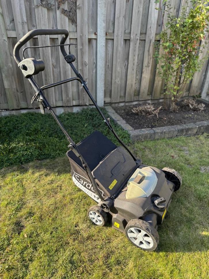 Elektrische verticuteermachine Garden Feelings (1500 W), Tuin en Terras, Verticuteermachines, Zo goed als nieuw, Elektrisch, Ophalen