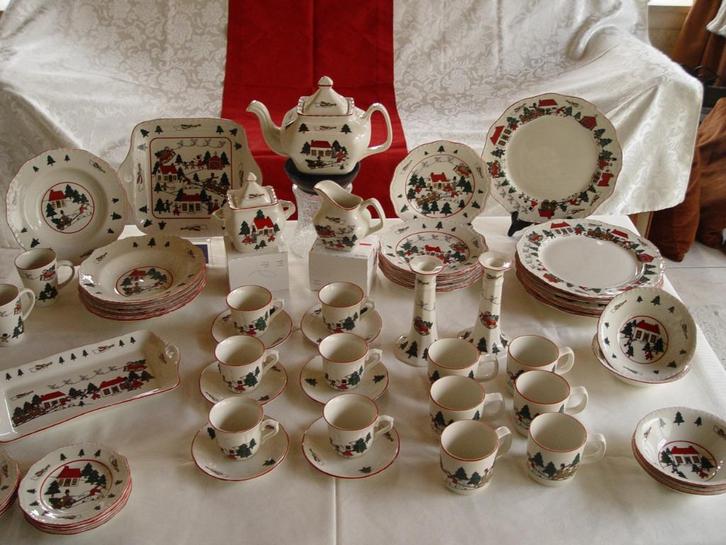 Mason masons christmas kerstservies kerst los te koop, Huis en Inrichting, Keuken | Servies, Zo goed als nieuw, Overige typen