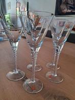 Set van vijf mondgeblazen champagneglazen flutes, Verzamelen, Glas en Borrelglaasjes, Ophalen of Verzenden, Zo goed als nieuw