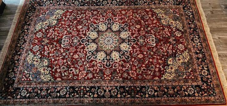 Handgeknoopt Perzisch tapijt Turkmen Met zijde., Huis en Inrichting, Stoffering | Tapijten en Kleden, Zo goed als nieuw, 150 tot 200 cm