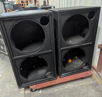 ✅Dubbel 15 inch baskasten leeg  beschikbaar voor biedingen