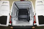 Mercedes-Benz Sprinter 317 CDI L2 H2 Airco Mbux Camera, Auto's, Gebruikt, Euro 6, 2000 kg, Wit
