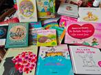 Kleine boekjes - Joris in de walvis-Pixie-Beer is op vlinder, Boeken, Ophalen of Verzenden, Zo goed als nieuw