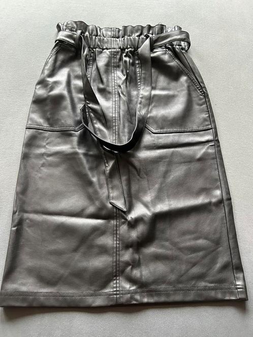 Soyaconcept rok nepleder zwart maat 36 S, Kleding | Dames, Rokken, Zo goed als nieuw, Maat 36 (S), Zwart, Knielengte, Ophalen of Verzenden