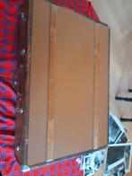 Grote stevige vintage (auto) koffer, Antiek en Kunst, Ophalen