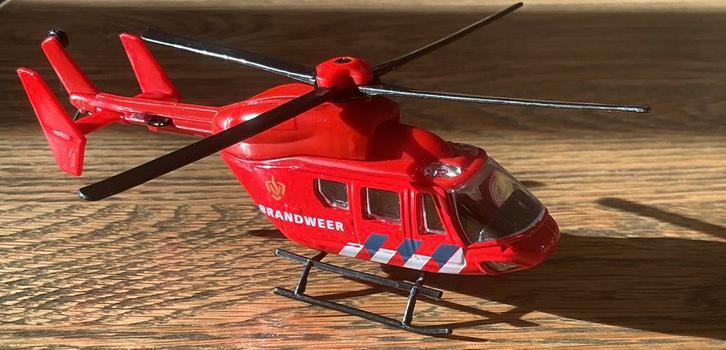 BRANDWEER HELICOPTER 13.5 CM METAAL, Verzamelen, Speelgoed, Gebruikt, Ophalen