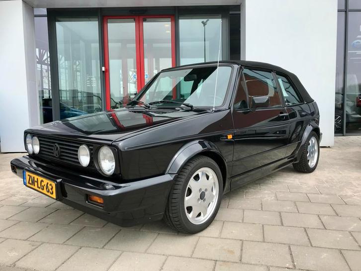Volkswagen Golf 1.8 Cabriolet 72KW E2 1993 Zwart (Toscana), Auto's, Volkswagen, Particulier, Golf, Lichtmetalen velgen, Metallic lak