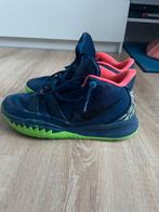 Kyrie 7 midnight navy maat 46, Sport en Fitness, Basketbal, Ophalen of Verzenden, Zo goed als nieuw, Schoenen