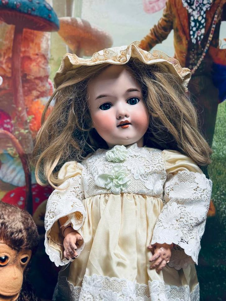 ## Lieve antieke Pop ## opruiming ##, Antiek en Kunst, Antiek | Speelgoed, Ophalen of Verzenden