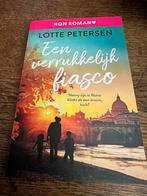 Lotte Petersen: Een verrukkelijk fiasco, Ophalen of Verzenden, Zo goed als nieuw
