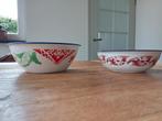 2 emaille creme schalen wit/creme met bloemen, Antiek en Kunst, Antiek | Emaille, Ophalen of Verzenden