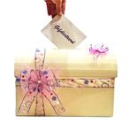 Prachtige crème enveloppendoos versiert met een grote strik., Ophalen of Verzenden, Nieuw, Feestartikel, Geboorte of Huwelijk