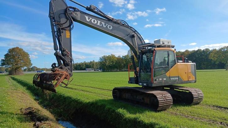 Nette volvo ec 160 el 18.5 tons rupskraan snelwissel, Zakelijke goederen, Machines en Bouw | Kranen en Graafmachines, Graaflaadcombinatie
