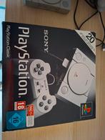 Playstation mini met doos, Spelcomputers en Games, Spelcomputers | Sony PlayStation 1, Ophalen of Verzenden, Zo goed als nieuw