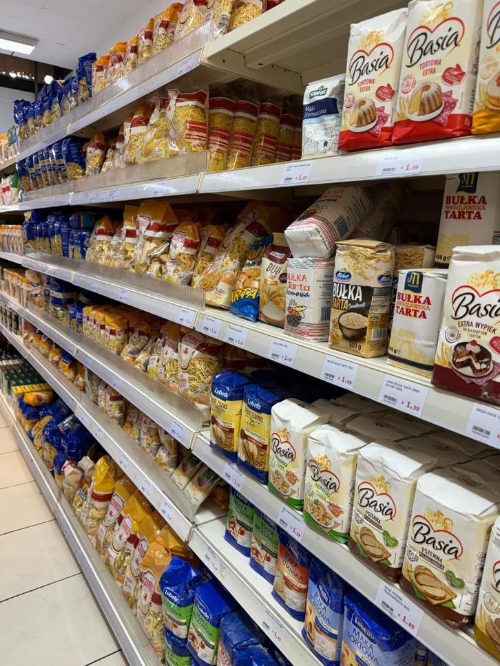 TE KOOP: Poolse Supermarkt + slijterij + tabakshop, Diversen, Overige Diversen, Zo goed als nieuw, Ophalen