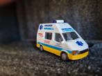 Ambulance ho 1:87, Ophalen of Verzenden, Zo goed als nieuw, Auto