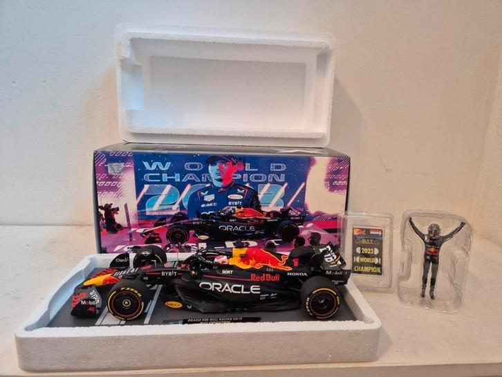 Max verstappen 1:18 world champion Qatar rb19 2023 redbull, Hobby en Vrije tijd, Modelauto's | 1:18, Nieuw, Auto, MiniChamps, Ophalen
