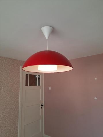 HIPPE PLAFONDLAMP beschikbaar voor biedingen