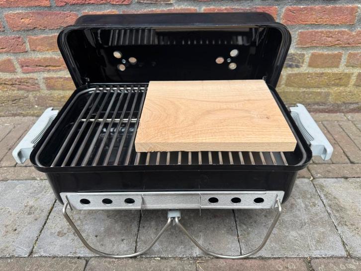 Eiken rookplank voor de Weber Go Anywhere (WGA), Tuin en Terras, Houtskoolbarbecues, Nieuw, Met accessoires, Verzenden