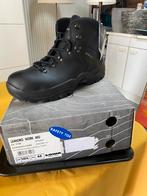 Werkschoenen 45, Ophalen, Zo goed als nieuw