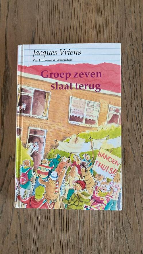 Jacques Vriens - Groep zeven slaat terug, Boeken, Kinderboeken | Jeugd | 10 tot 12 jaar, Zo goed als nieuw, Ophalen of Verzenden